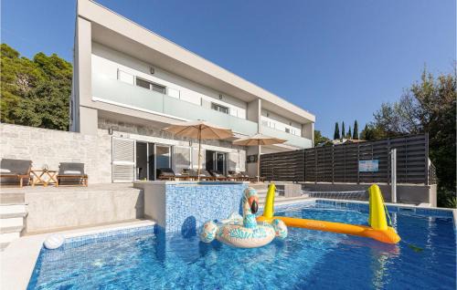 Gorgeous Home In Srinjine