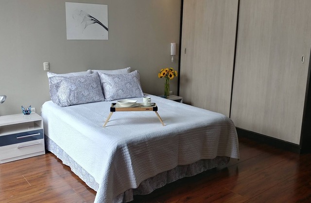 Gorgeous Private Apartment with FREE Airport/Bus Pick-Up