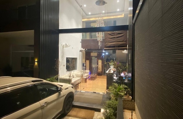 Goroomgo Singla Residency Kangra