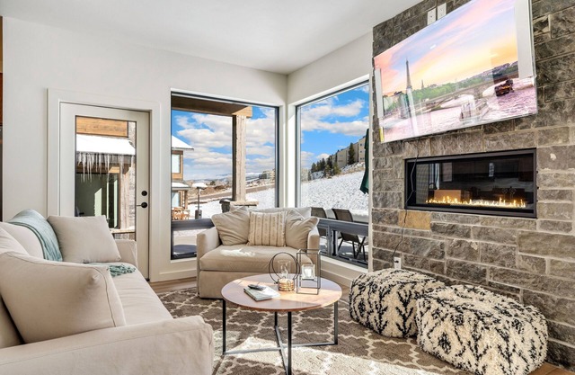 Granby Ranch Getaway! Ski, Bike, Swim! Great for large groups!