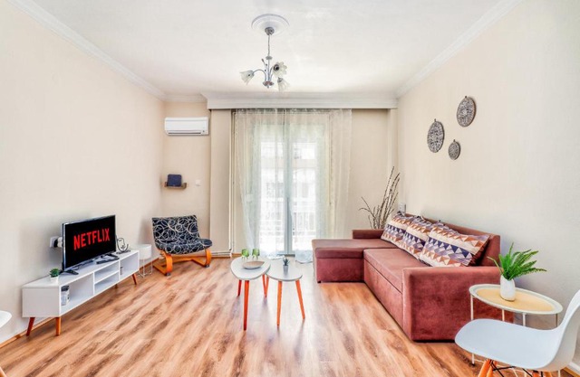 Grand Apartment Next to Center 3bd 110sqm