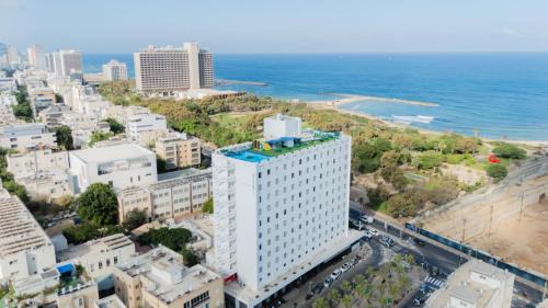Grand Beach Hotel