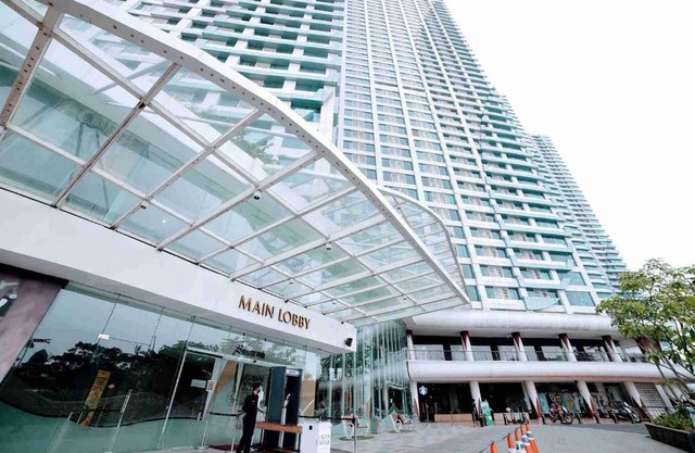 Grand kamala Lagoon by Mister Sewa