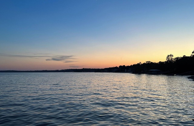 Grand Lake n3-bedroom house in Afton with lake access.