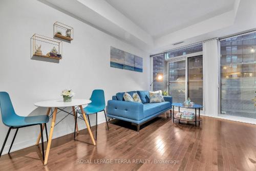 Grand Monarch Suites