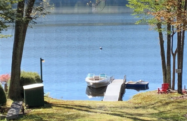 Great Sacandaga Lake - scenic lake front retreat