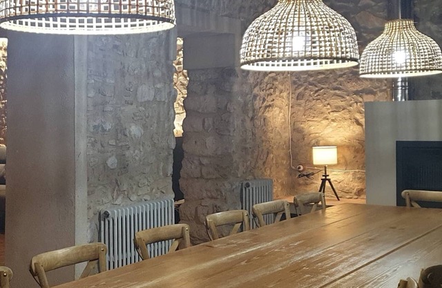 Great spacious and charming rural house