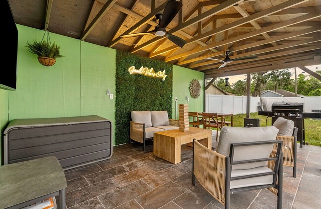 Green Modern Hideout Pool Sleeps 12