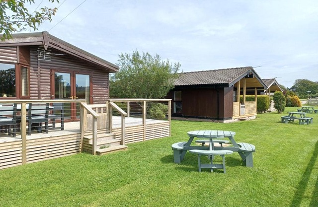Green View Lodges