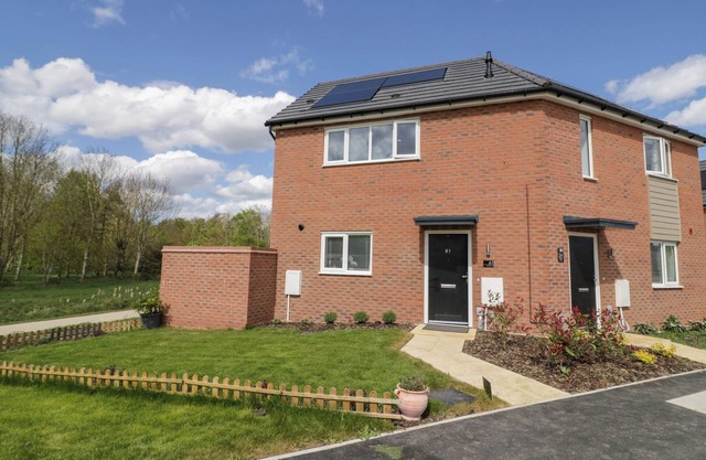 GREENWAY VIEW, pet friendly, with a garden in Lower Quinton