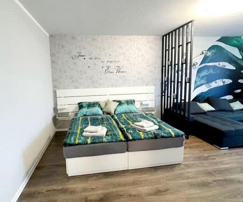 Große 3-Zimmer Wohnung, zentrale Lage.