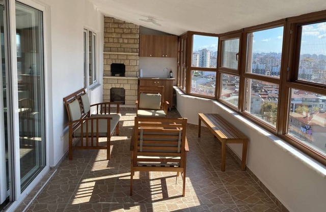 Große Ferienwohnung in Istanbul/üsküdar mit Skyline-aussicht