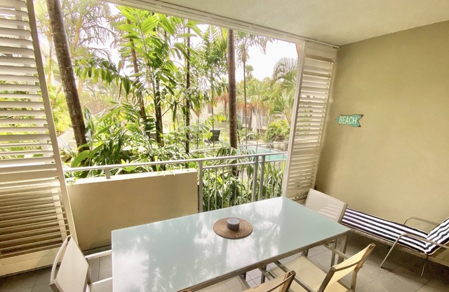 GROUND FLOOR - 2 BED APARTMENT BEACHFRONT CABARITA BEACH