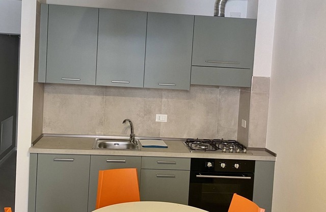 Ground floor apartment with courtyard and cellar