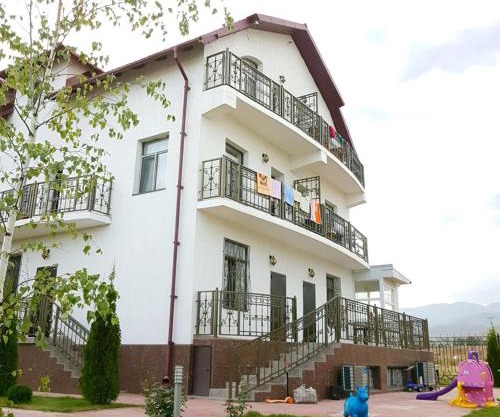 Guest house Ak Keme