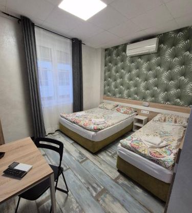 Guest House "The House" Топ Център Габрово
