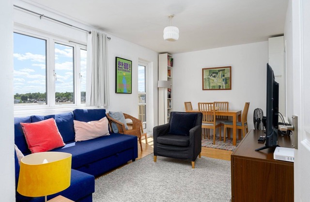 GuestReady Essential - Penthouse Vibes in Peckham