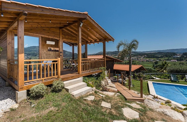 GuestReady - Fernandes Guest House - Yellow Bungalow