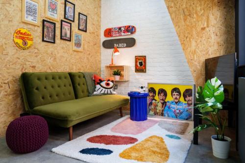 GuestReady - Hackney Studios