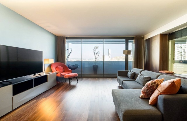 GuestReady - Lovely place with Dragon Stadium view