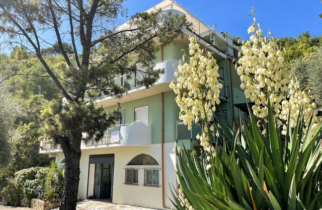 Guiscardo Family Apartment free WiFi Olive grove Free Parking Relax