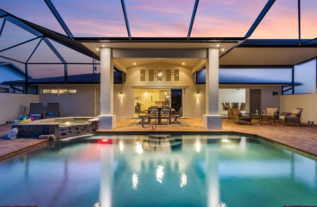 Gulf Access, Kayaks, PET Friendly - Escape to Versailles - Roelens Vacations
