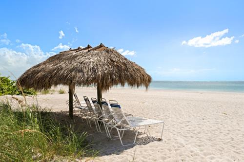 Gulf Tides of Longboat Key