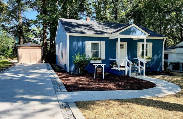 Guyer Cottage - Cozy 2 bedroom cottage, 1 block from HPU
