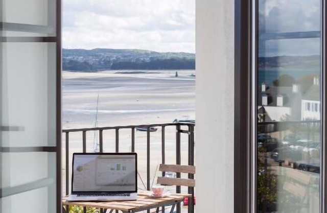 Hôtel du Port Locquirec