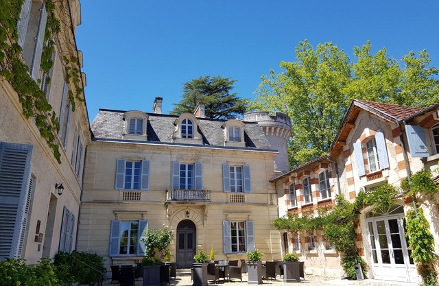 Hôtel Restaurant - Chateau de Lalande