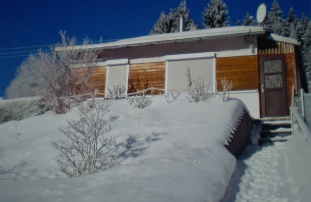 Heatable Pool Retreat