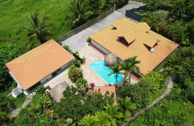 Habitation Bonneville Chalet & Loft swimming pool and sauna