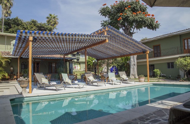 Hacienda del Lago Boutique Hotel