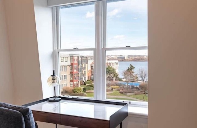Halifax Downtown Waterfront Luxury Suite
