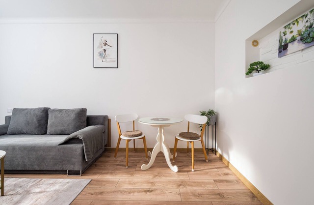 Hallera Central Studio