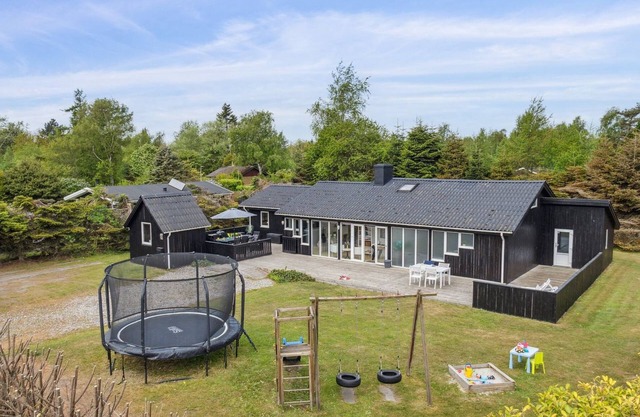 "Hallveig" - 1.1km from the sea by Interhome