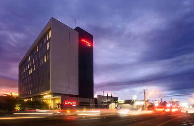 Hampton by Hilton David