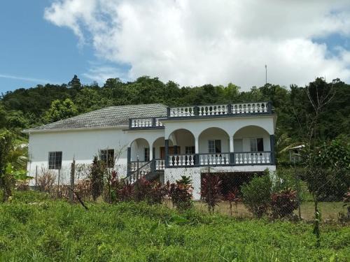Happy Hall Guesthouse Jamaica