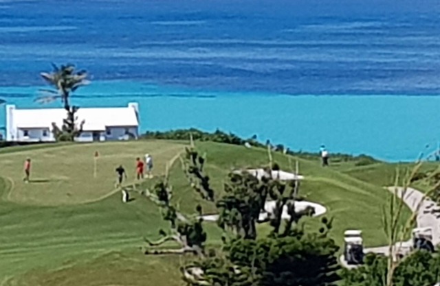 Harbour Ocean View Swimming Pool & Golf Course