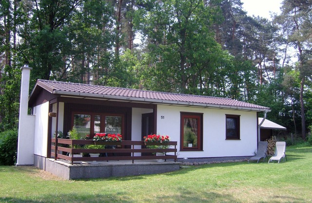 Haus 51 mit Kamin und Ruderboot