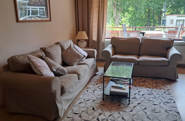 "Haus am Karpfenteich" 90 sqm and 70 with tiled stove for 2-10 pers.