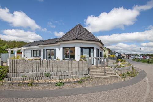 Haus Seepanorama - Marina Mücheln