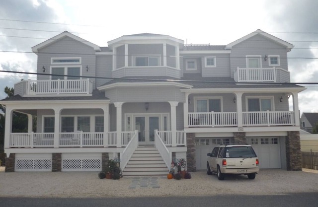 Haven Beach - 7 from Beach - Elevator