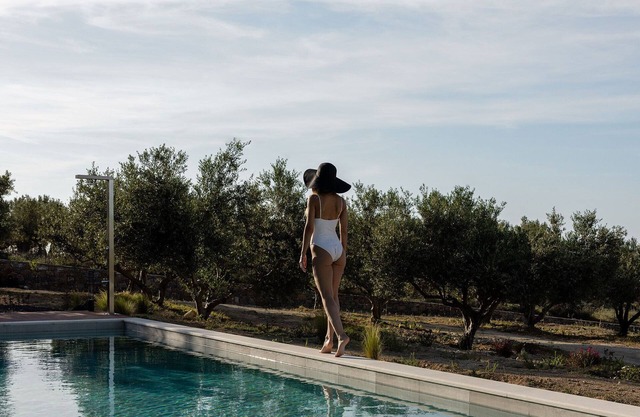 Heated pool, Jacuzzi, Ping Pong, Serene Atmosphere!