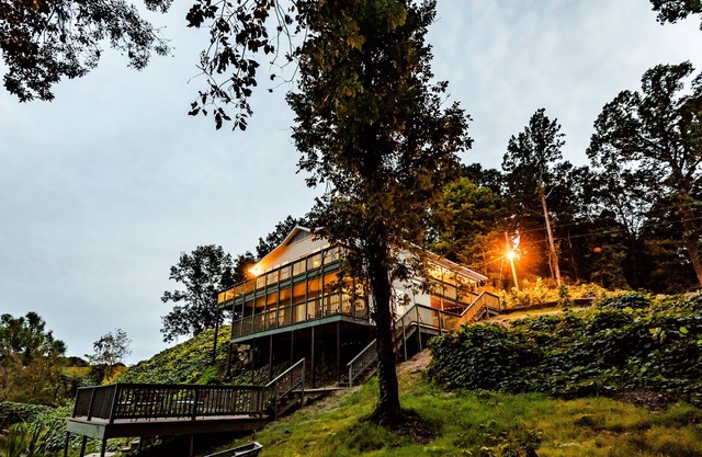 HERNAND0 HIDEAWAY ENTIRE LAKEHOUSE