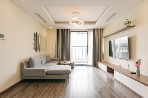 Hi-Home Suites - City view in HongKong Tower