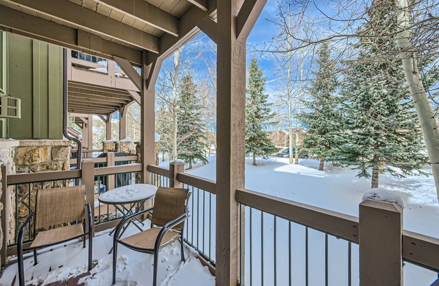 Highland Greens Lodge 210 1 Bedroom Condo by RedAwning