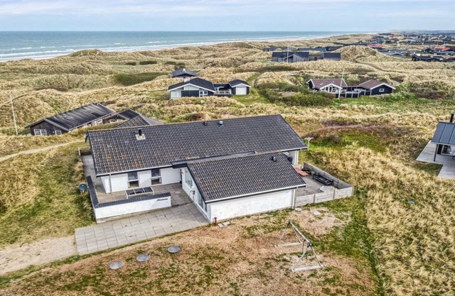 "Hilmer" - 180m from the sea by Interhome