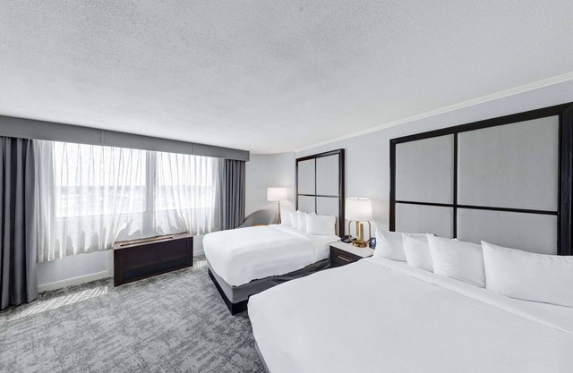 Hilton Chicago/Oak Lawn