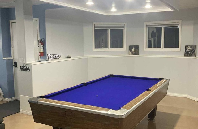 Hinton Mountain House